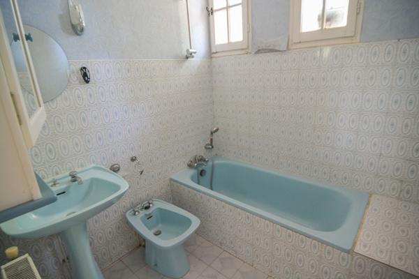 Maison Maison à rénover - Saint Medard En Jalles 5 pièce(s) 98 m2 - fort potentiel d'évolution ! 98 m²