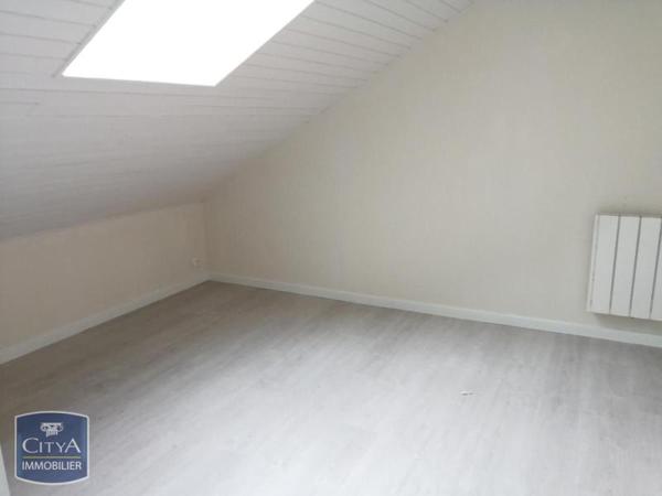 Appartement à louer 1 pièce 27.38m²