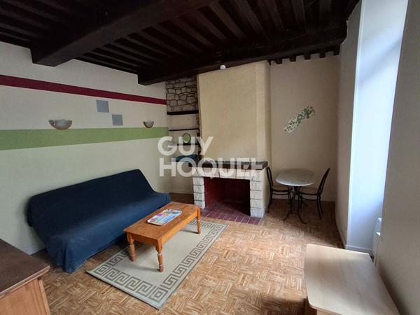 LAON VILLE HAUTE Type 2 Meublé