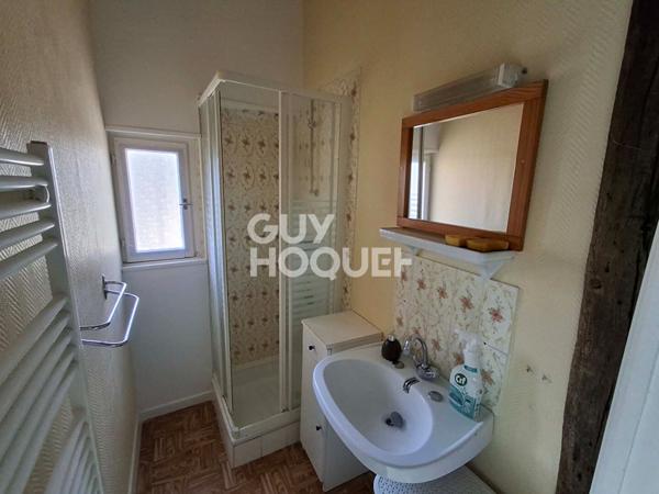 LAON VILLE HAUTE Type 2 Meublé