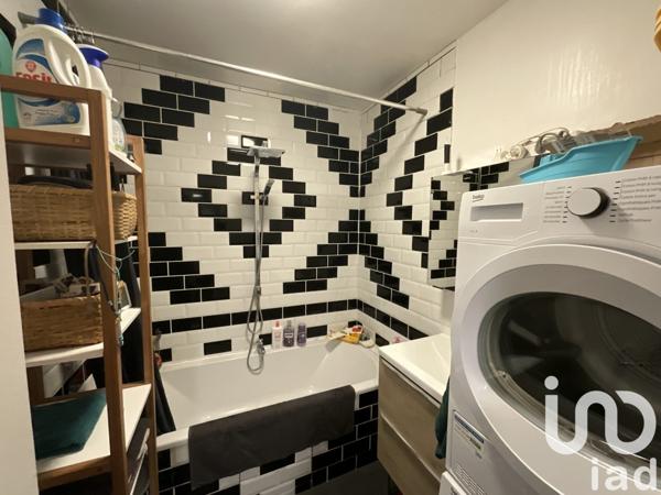 Appartement 3 pièces de 60 m² à Poitiers (86000)