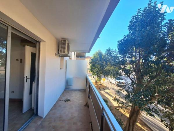 A VENDRE - PERPIGNAN SECTEUR KENNEDY - STUDIO AVEC PARKING ET BALCON