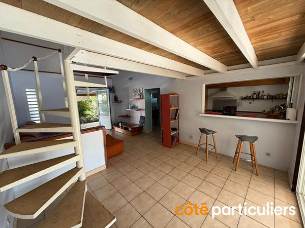 Vente Maison140 m² - 6 Pièces - L ETANG SALE (97427)
