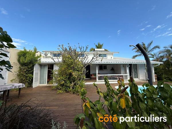 Vente Maison140 m² - 6 Pièces - L ETANG SALE (97427)