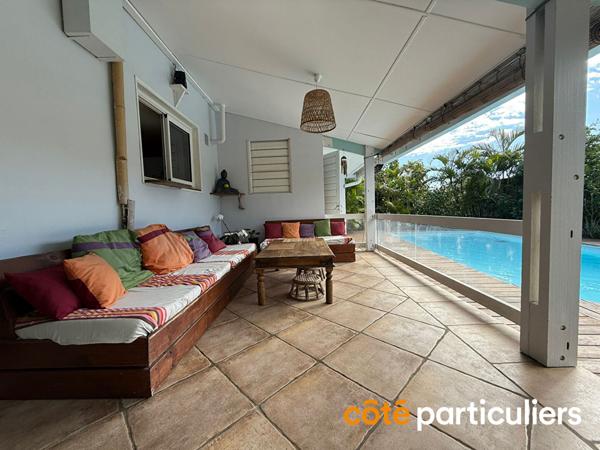 Vente Maison140 m² - 6 Pièces - L ETANG SALE (97427)