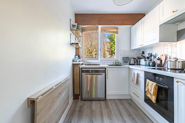 RUEIL-MALMAISON - BOIS PREAU - APARTEMENT 65 M² - 2 CHAMBRES - 2 BALCONS - CAVE - 2e ETAGE/3 -