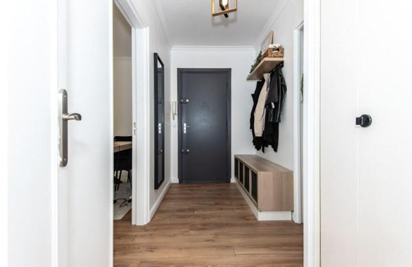 RUEIL-MALMAISON - BOIS PREAU - APARTEMENT 65 M² - 2 CHAMBRES - 2 BALCONS - CAVE - 2e ETAGE/3 -