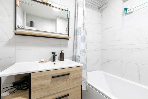 RUEIL-MALMAISON - BOIS PREAU - APARTEMENT 65 M² - 2 CHAMBRES - 2 BALCONS - CAVE - 2e ETAGE/3 -