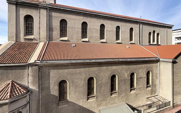 Appartement à vendre    2 pièces • 64,98 m2 Nice