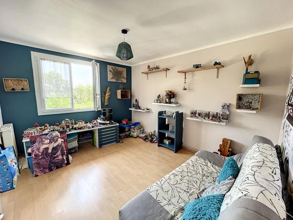 PAMIERS : CORPS DE FERME RENOVE SUR UN TERRAIN DE 5730M2