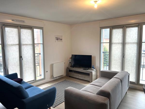 Dpt Val d'Oise (95), à vendre DOMONT appartement T4 avec parking