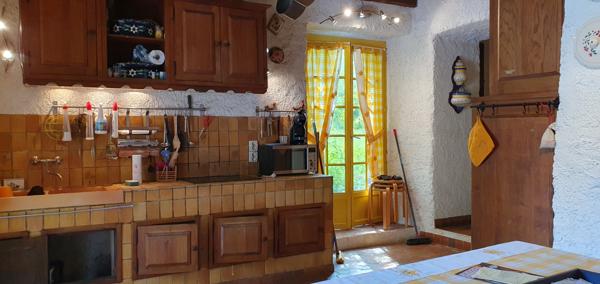 Fromentières (51210) BELLE MAISON AVEC PISCINE ET PARC BOISE