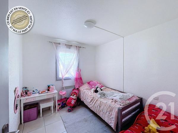 Appartement F3 à vendre  3 pièces - 40 m 2   PORT LEUCATE  - 11