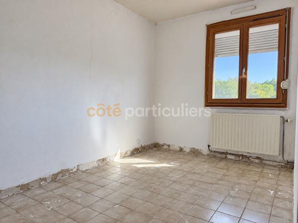 Vente
                Maison83,56 m² - 5 Pièces -
                    SAINT POL SUR TERNOISE (62130)