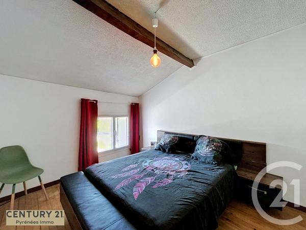 Immeuble à vendre  207 m 2   ESTANCARBON  - 31