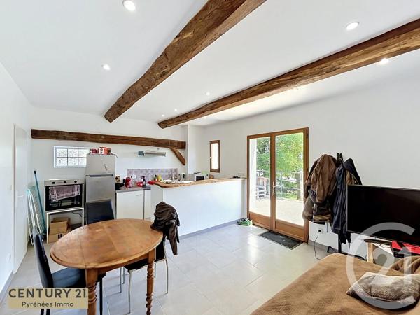 Immeuble à vendre  207 m 2   ESTANCARBON  - 31