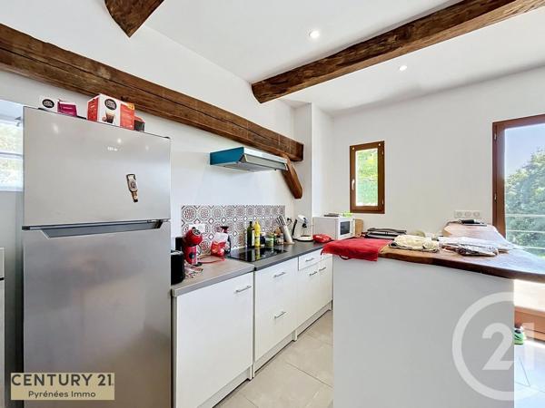 Immeuble à vendre  207 m 2   ESTANCARBON  - 31