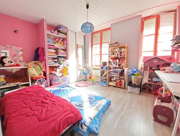 Maison 6 pièce(s) 4 chambre(s) 133 m²