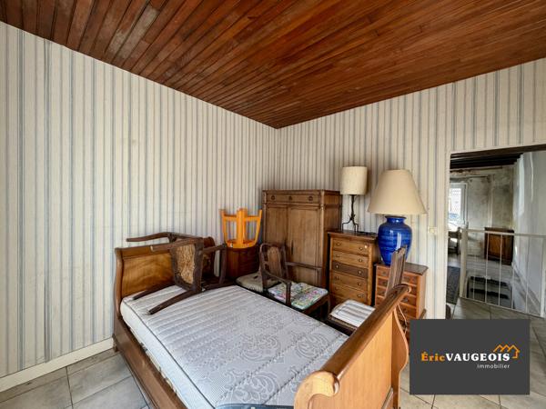 Coulommiers (77120) Maison 41m² avec grand hangar de 140 m²