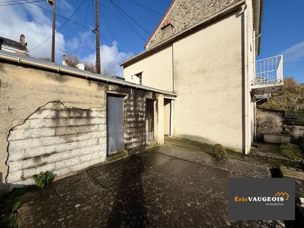 Coulommiers (77120) Maison 41m² avec grand hangar de 140 m²
