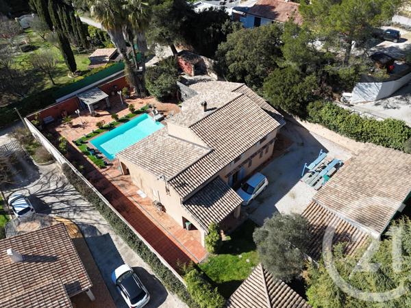 Maison à vendre  6 pièces - 220 m2 LE BEAUSSET - 83