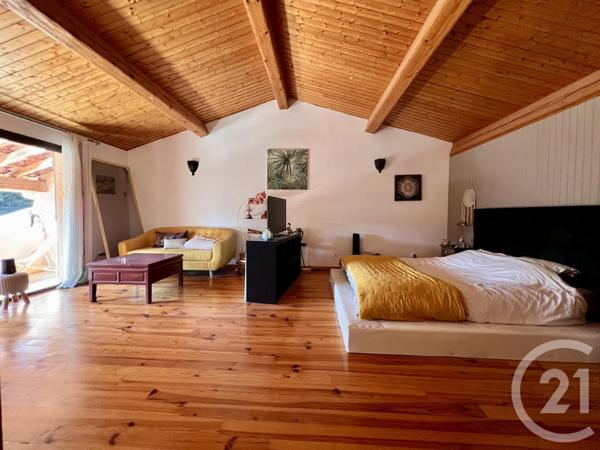 Maison à vendre  6 pièces - 220 m2 LE BEAUSSET - 83