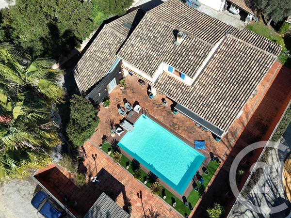 Maison à vendre  6 pièces - 220 m2 LE BEAUSSET - 83