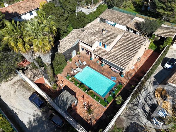 Maison à vendre  6 pièces - 220 m2 LE BEAUSSET - 83