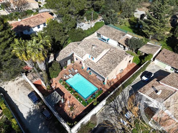 Maison à vendre  6 pièces - 220 m2 LE BEAUSSET - 83