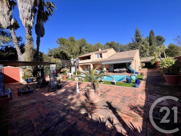 Maison à vendre  6 pièces - 220 m2 LE BEAUSSET - 83