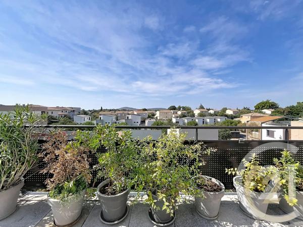 Appartement T4 à vendre  4 pièces - 85,86 m 2   ST JEAN DE VEDAS  - 34