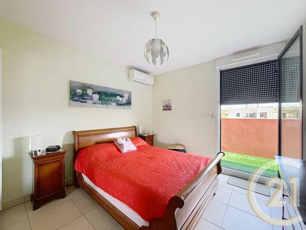 Appartement T4 à vendre  4 pièces - 85,86 m 2   ST JEAN DE VEDAS  - 34