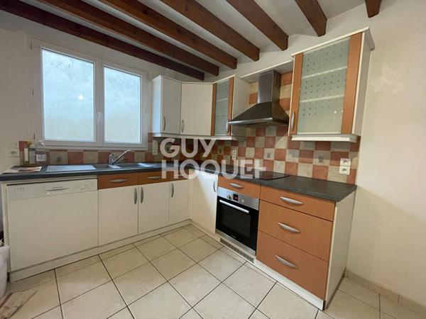 Maison 3 pièces d'une surface habitable de 78 m² à louer à AMBONNAY (51150).