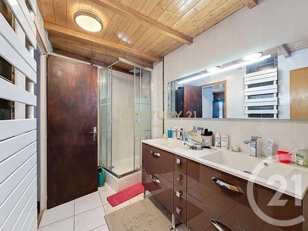 Maison à vendre  6 pièces - 179 m 2   SAUSSAN  - 34
