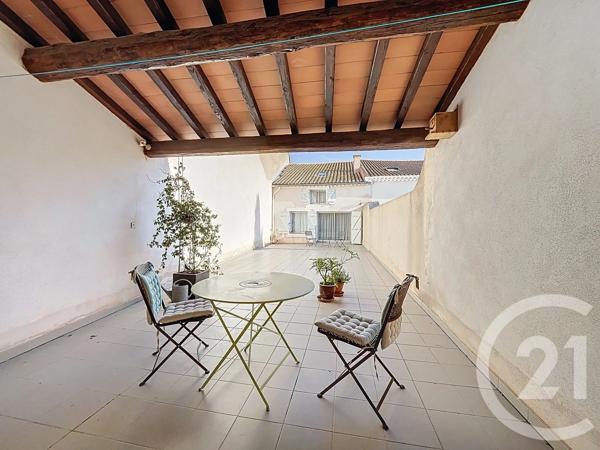 Maison à vendre  6 pièces - 179 m 2   SAUSSAN  - 34