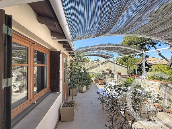 Maison à vendre  6 pièces - 179 m 2   SAUSSAN  - 34