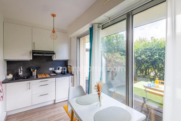 Cabourg Plage - Appartement de type T2 de 33 m2 avec terrasse de 34 m2 - 1 chambre - Plain pied - Cave - Parking