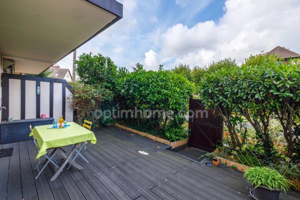 Cabourg Plage - Appartement de type T2 de 33 m2 avec terrasse de 34 m2 - 1 chambre - Plain pied - Cave - Parking