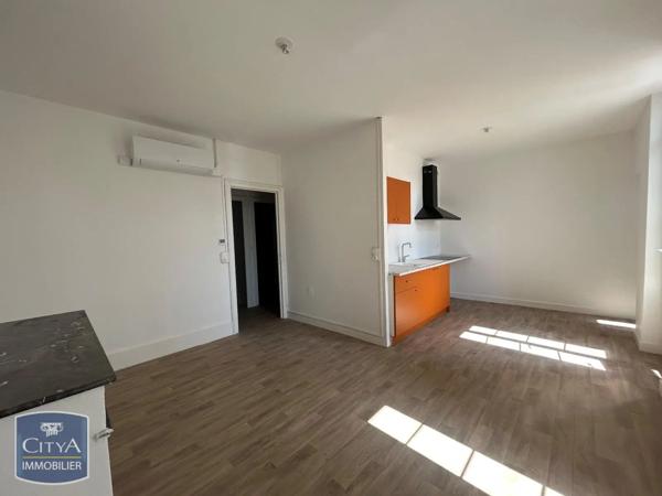Appartement à louer 3 pièces 59.84m² Agen (47000)