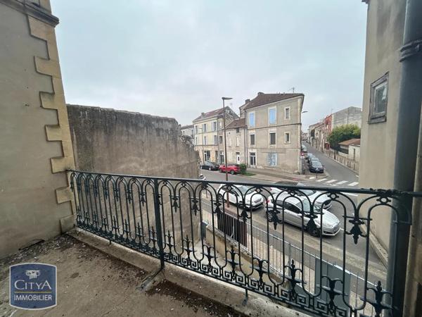 Appartement à louer 3 pièces 59.84m² Agen (47000)