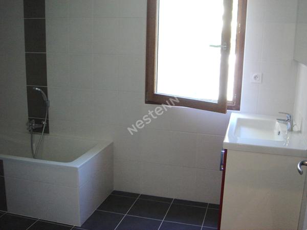 A LOUER - Maison Montélimar 6 pièces 113 m2