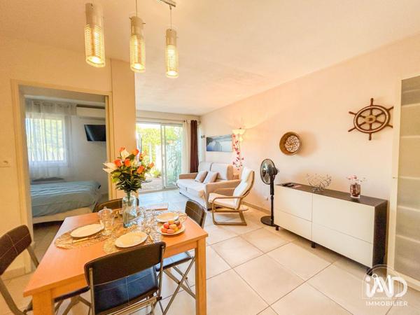 Appartement à vendre 2 pièces 50 m² Sanary-sur-Mer
