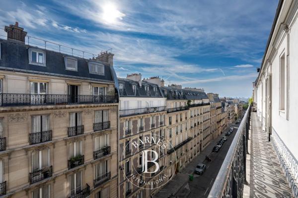Paris 8ème, Appartement 3 Chambres -  107 m² à vendre