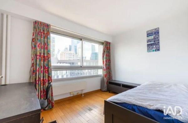 Appartement à vendre 3 pièces 76 m² Courbevoie