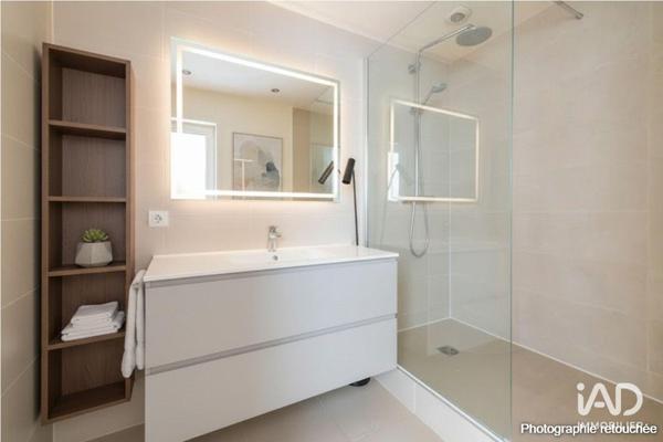 Appartement à vendre 3 pièces 76 m² Courbevoie