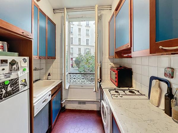 Paris (75006) au calme sur cour arborée