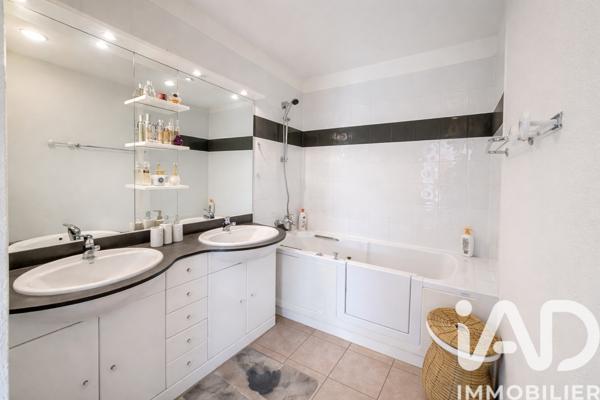 Maison à vendre 5 pièces 159 m² La Calmette