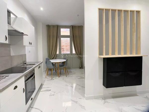 Location                                                      Appartement
                        
                     2 pièces                      35 m2                     à Gaillac