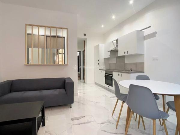 Location                                                      Appartement
                        
                     2 pièces                      35 m2                     à Gaillac