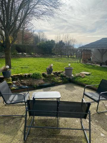 Proche de Routot, dans un village paisible cette normande ayant beacoup de charme vous attend